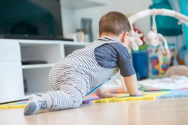 Kas kõik beebid kõnnivad vibu jalgadega?